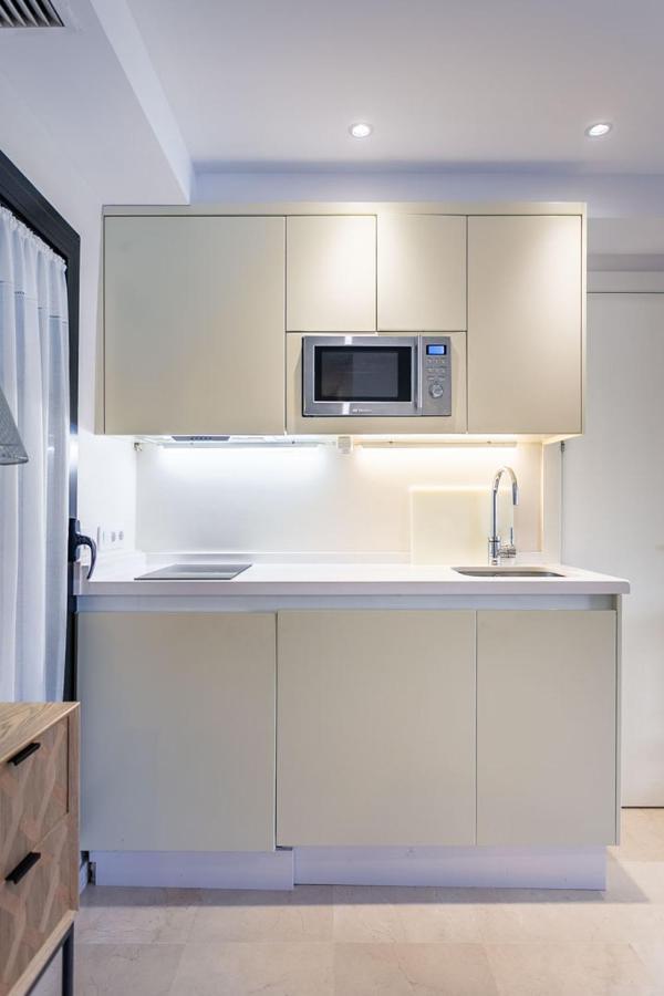 Apartamento Living By Cathedral セビリア エクステリア 写真