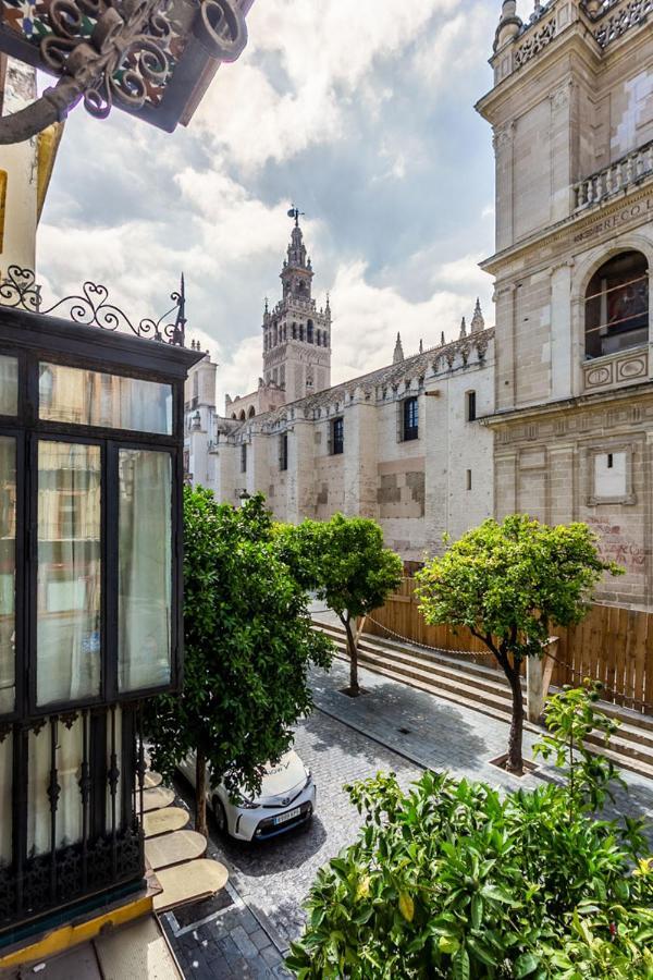 Apartamento Living By Cathedral セビリア エクステリア 写真