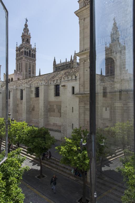 Apartamento Living By Cathedral セビリア エクステリア 写真